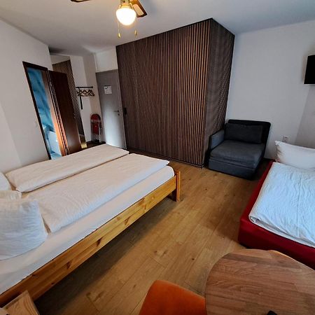 W.I.P. Welt Im Park Apartman Drezda Kültér fotó