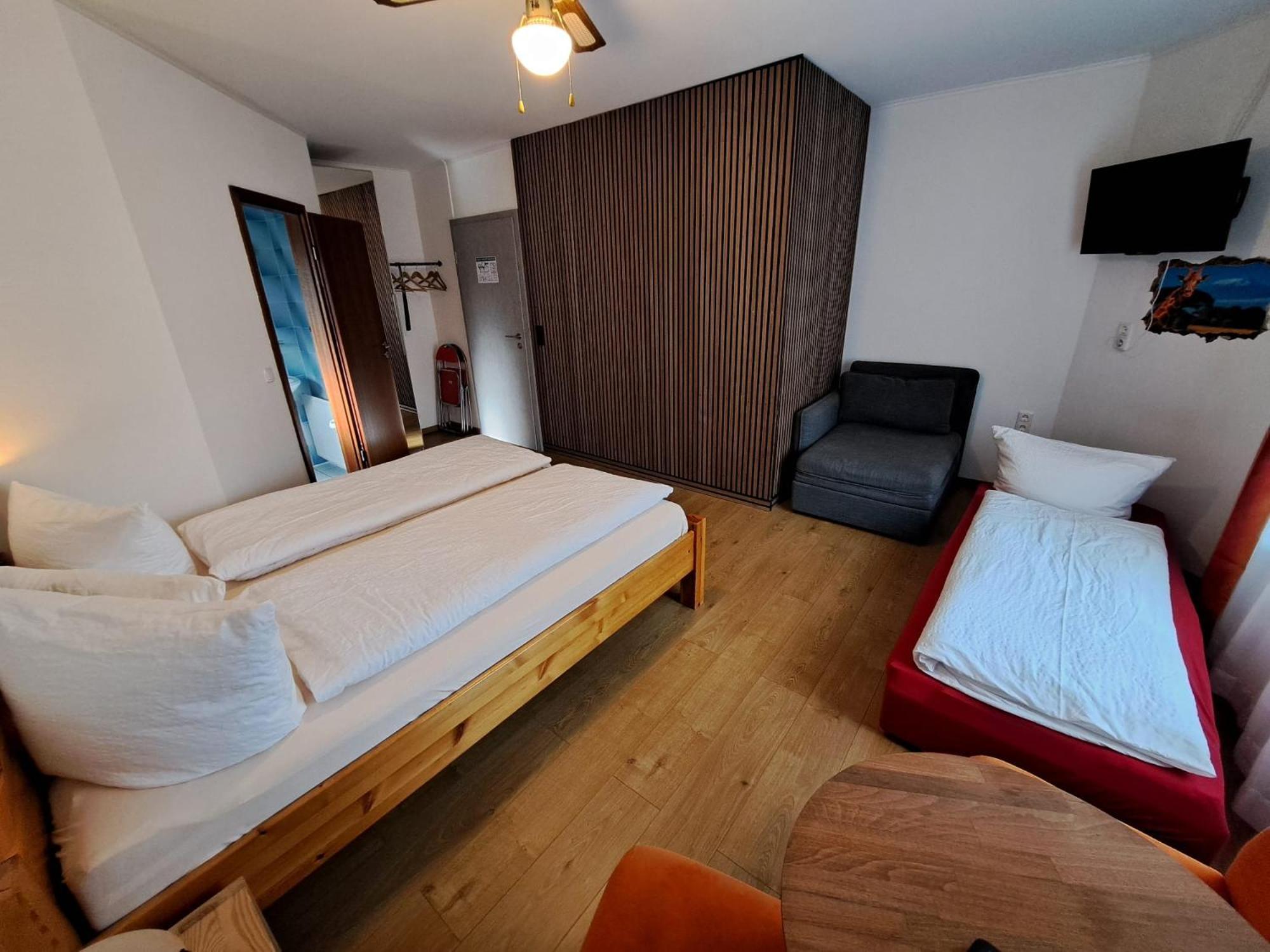 W.I.P. Welt Im Park Apartman Drezda Kültér fotó