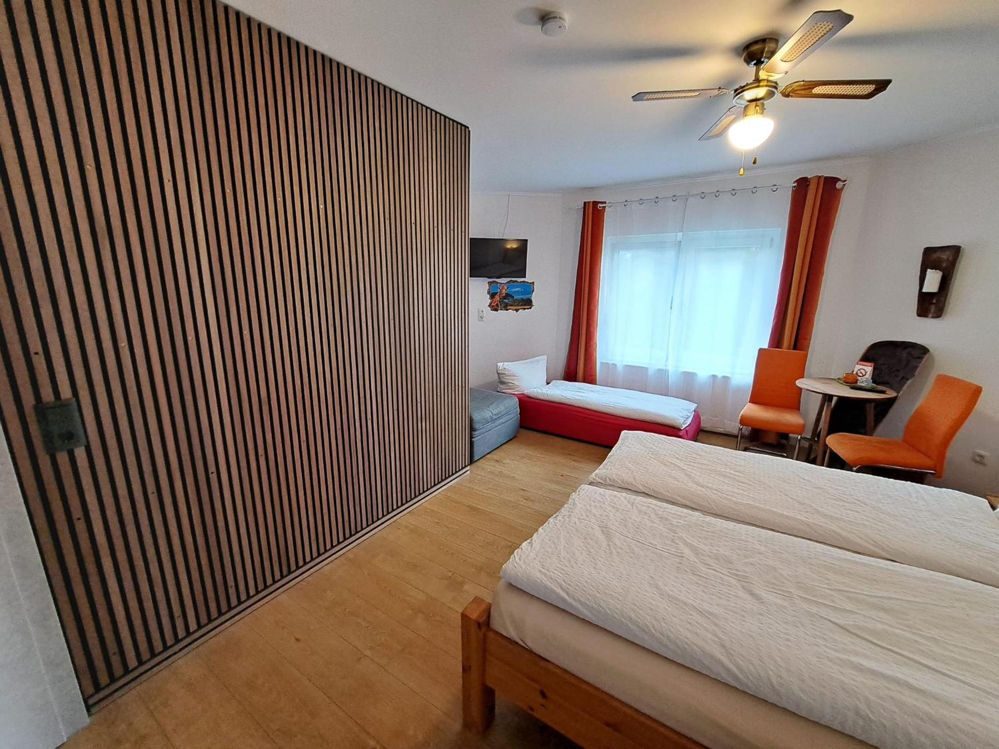 W.I.P. Welt Im Park Apartman Drezda Kültér fotó