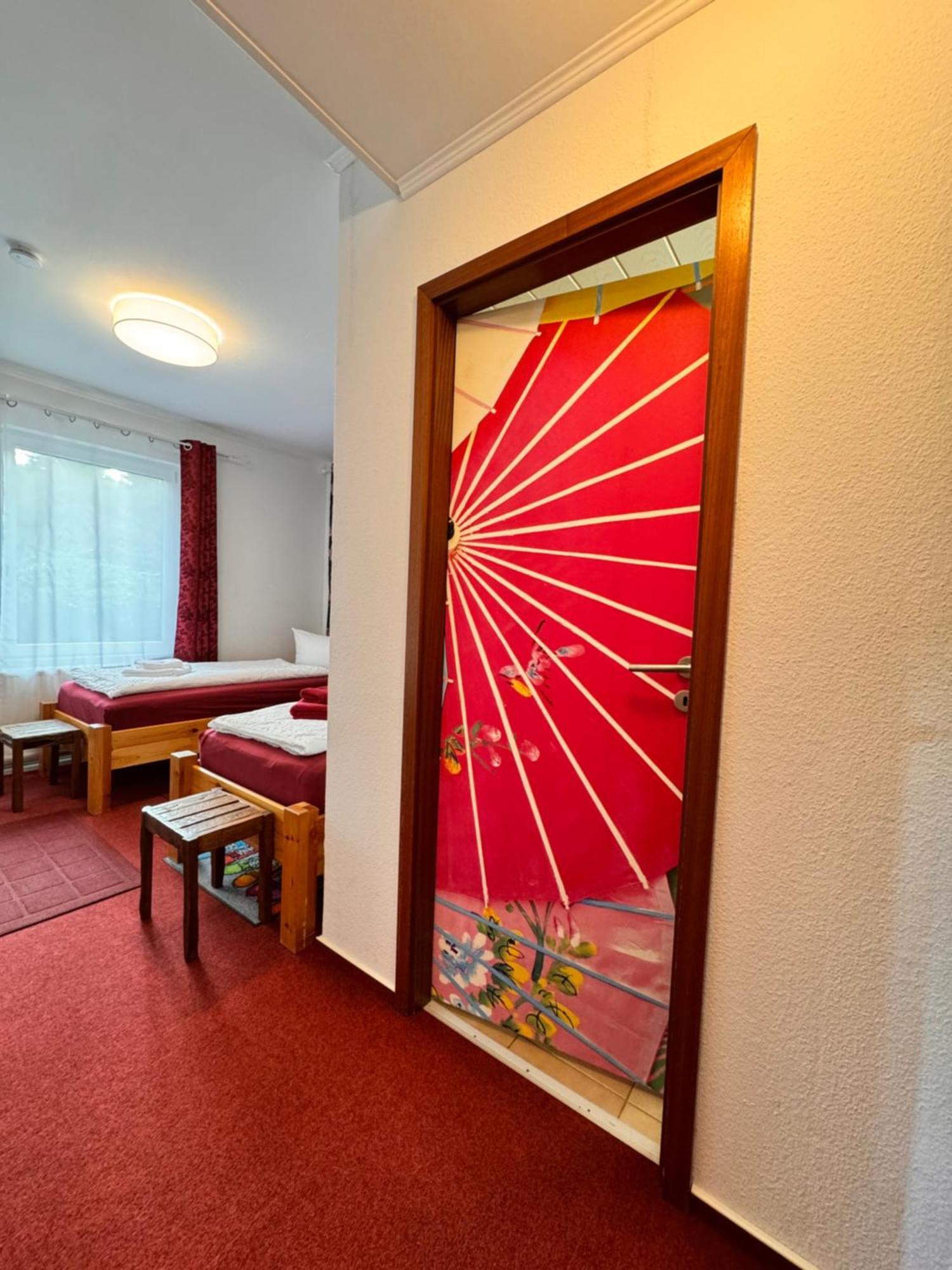 W.I.P. Welt Im Park Apartman Drezda Kültér fotó